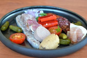 Kistücsök Étterem FOOD & ROOM****: "Kistücsök" házi ízelítő
